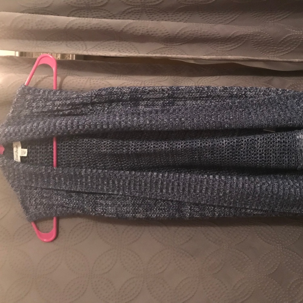 Blue sleeveless sweater shawl